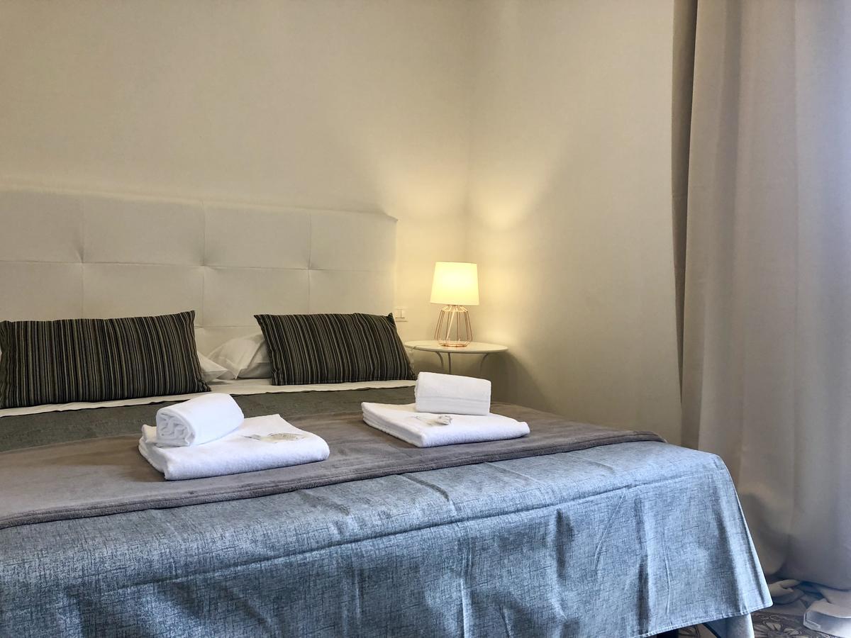 Charme Rooms Taranto Luaran gambar